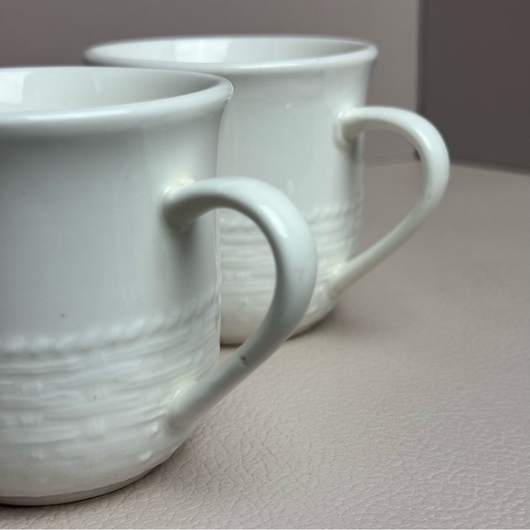 Set-of-2 Cynthia Rowley Fine Ceramic Tea Cups - Picture 7 of 8